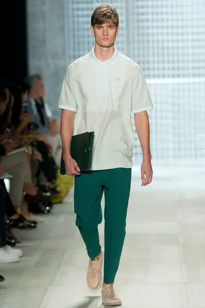 Look 7